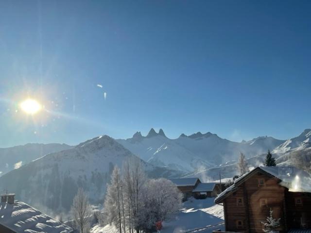 Magnifique Chalet Sur Les Pistes, Le Paradis C'Est La! Apartment Fontcouverte-la-Toussuire Exterior photo